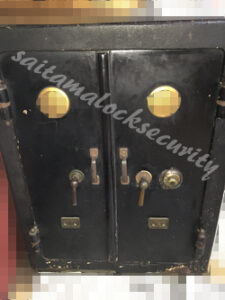 古い金庫 鍵開け Old Safeの施工イメージ