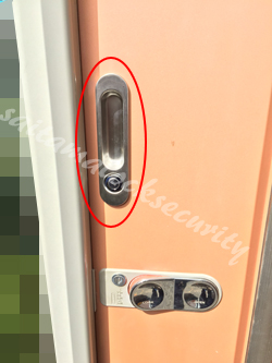 タクボ物置