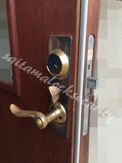 輸入玄関ドアASSA ABLOY