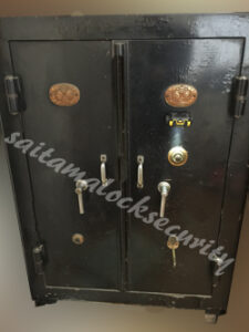 東京萱内金庫 KAYAUCHI SAFE ダイヤル鍵開け 金庫解錠/東京都国分寺市の施工イメージ