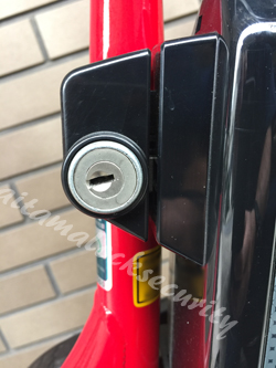 電動自転車 鍵