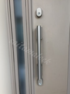 新日軽ドア MIWA GAF 鍵交換 KABA star カバスター 鍵が回らない / 練馬区の施工イメージ