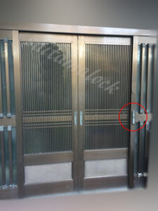 YKK れん樹 引分け戸 鍵交換 鍵がかからない / 埼玉県 桶川市の施工イメージ